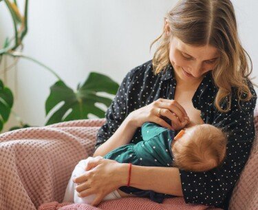 mom-breast-feeding-baby-1296x728-header